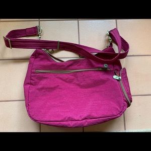 Travelon anti-theft bag. Pink.